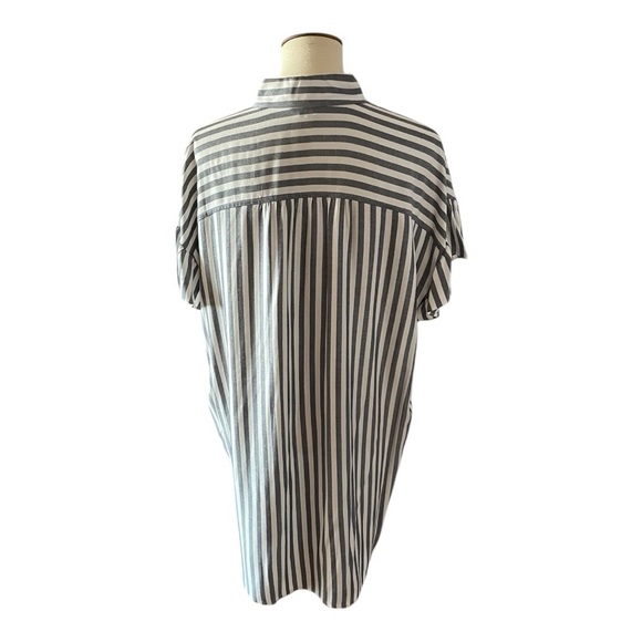 #300, Madewell button up flutter sleeve, striped shirt dress, size L - Picture 2 of 2